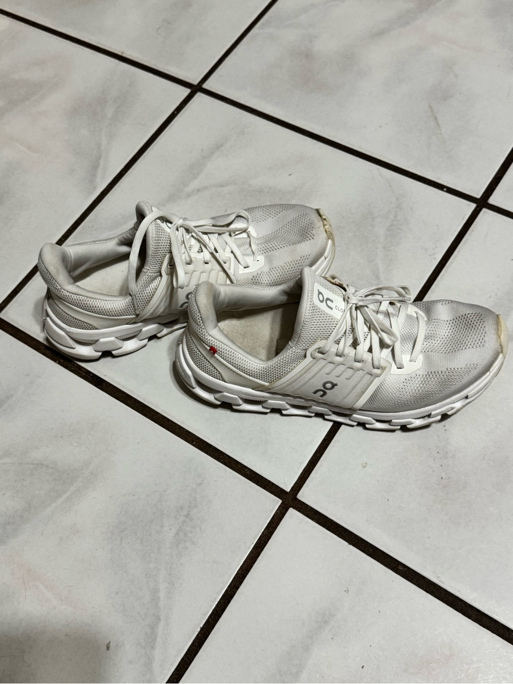 On Running Women’s Cloud Running Shoes in White
